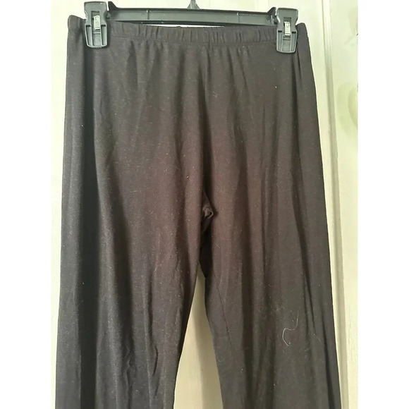 Forever21 women’s size medium black bell bottom leggings - Picture 4 of 7